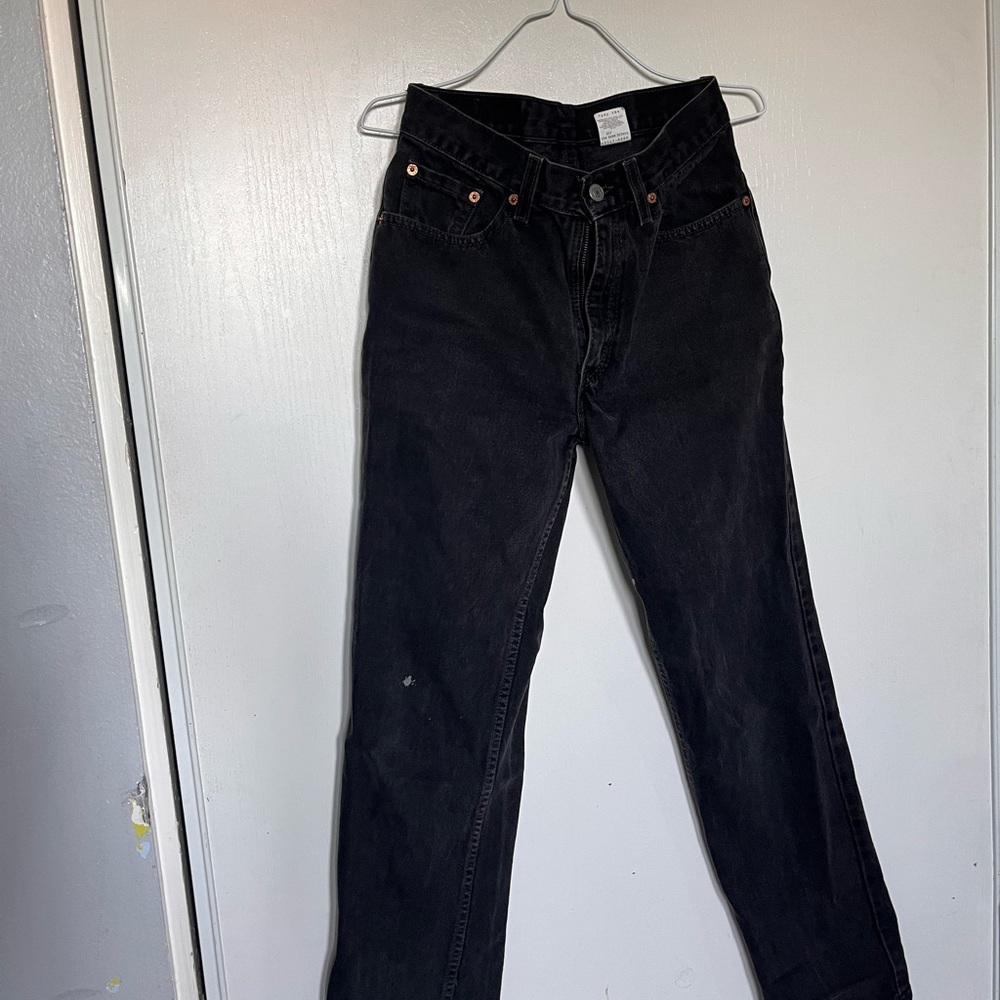 Authentic red tab black Levi’s Size 7 JR M Slim Fit 512